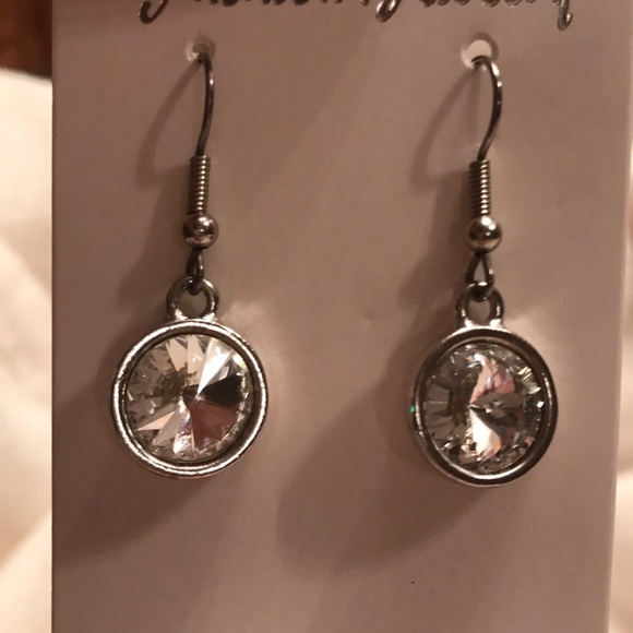 Earring Bundle - Picture 2 of 5